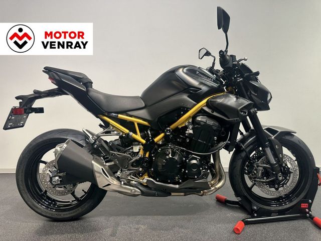 kawasaki - z900