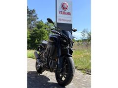 YAMAHA MT 10