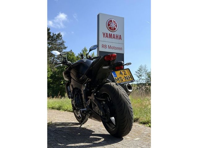 yamaha - mt-10