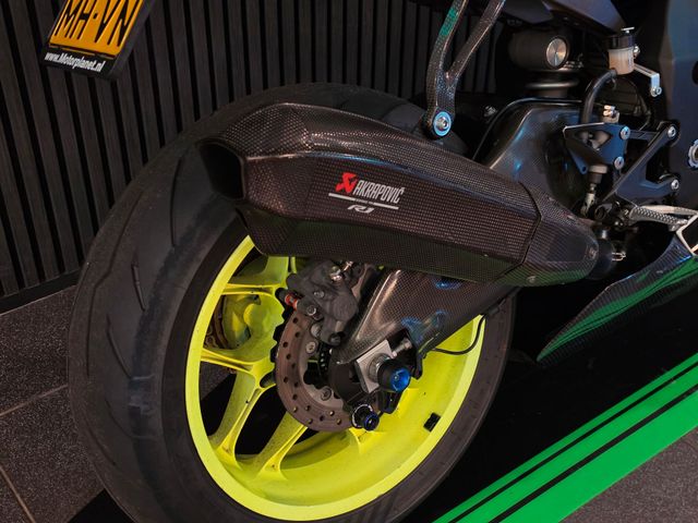 yamaha - yzf-r1