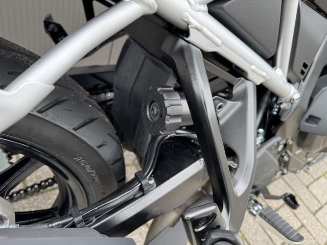 suzuki - v-strom-800