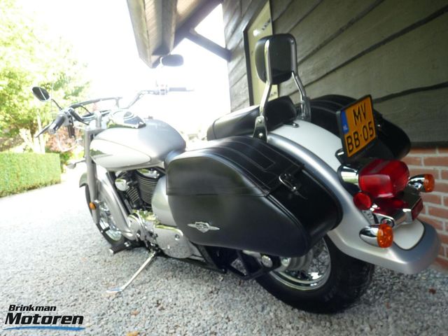 suzuki - vl-800-volusia