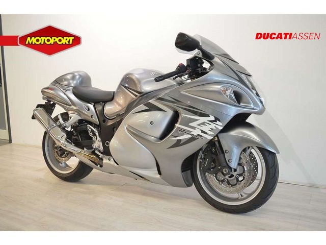 suzuki - gsx-r-1300-hayabusa