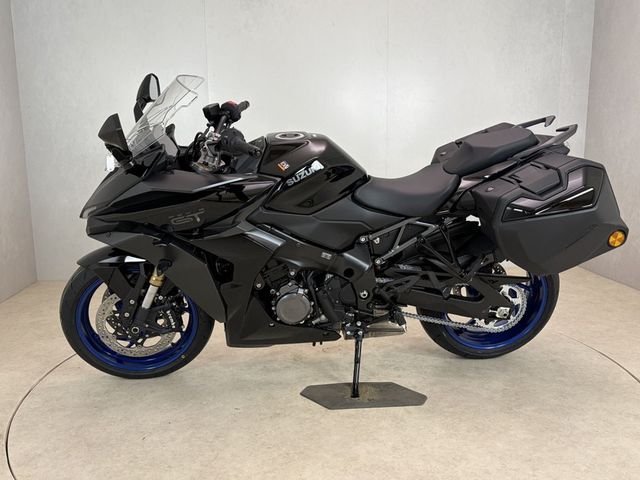 suzuki - gsx-s-1000-gt