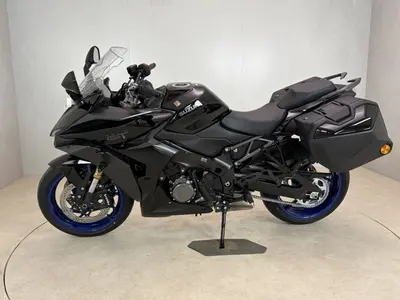 SUZUKI GSX-S 1000 GT – foto 4