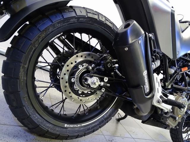 husqvarna - svartpilen-401