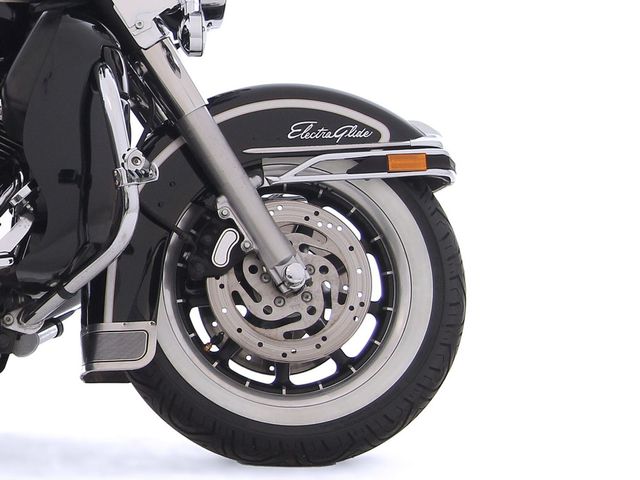 harley-davidson - electra-glide-ultra-classic-flhtcui
