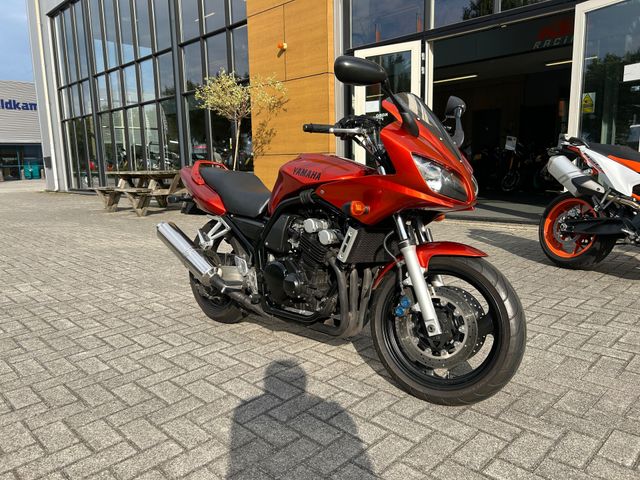 yamaha - fzs-600-fazer