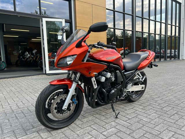 yamaha - fzs-600-fazer