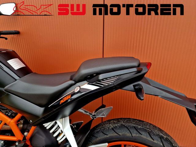ktm - 390-duke-abs