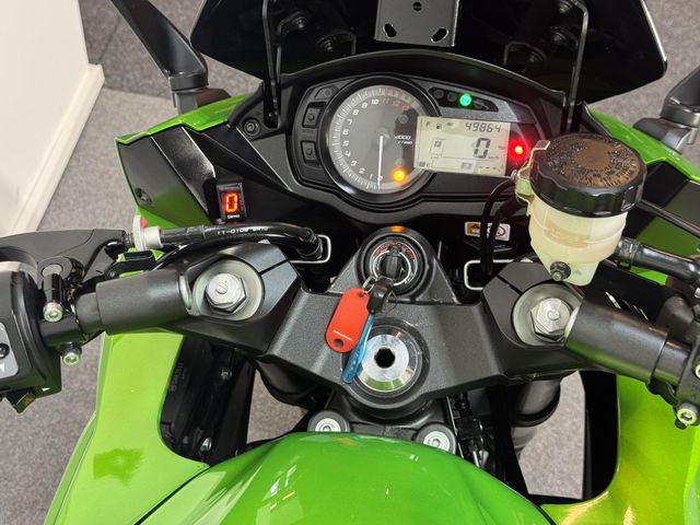 kawasaki - z-1000-sx-abs