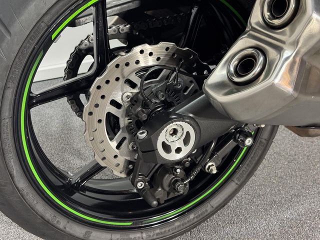 kawasaki - z-1000-sx-abs