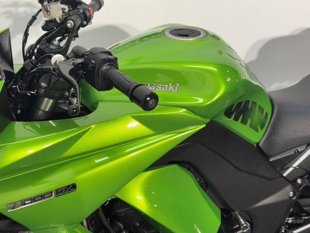 kawasaki - z-1000-sx-abs