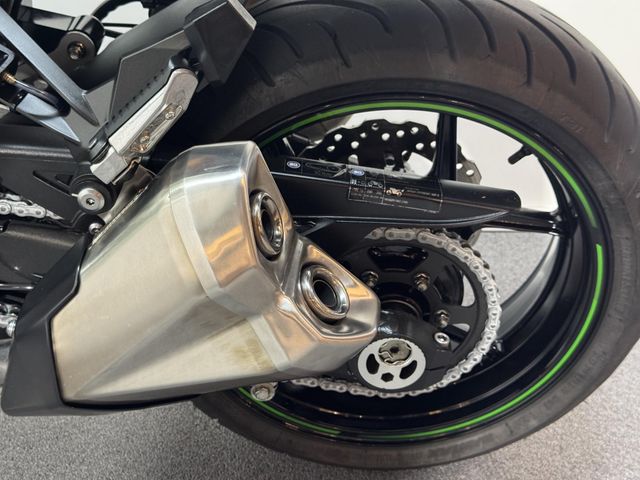 kawasaki - z-1000-sx-abs