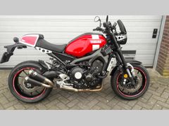 YAMAHA XSR 900 ABS