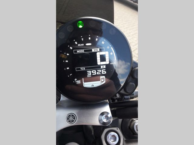 yamaha - xsr-900-abs