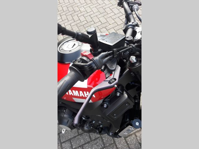yamaha - xsr-900-abs