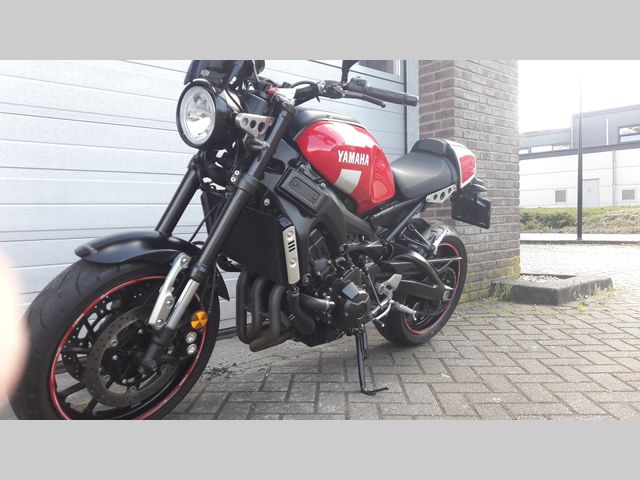 yamaha - xsr-900-abs