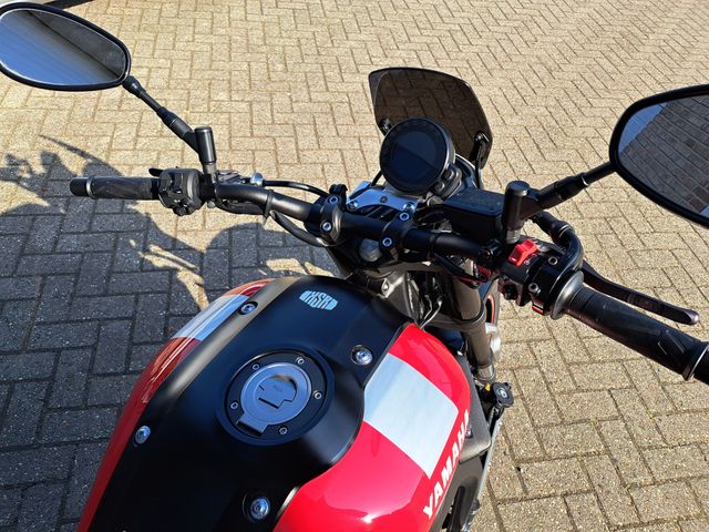 yamaha - xsr-900-abs