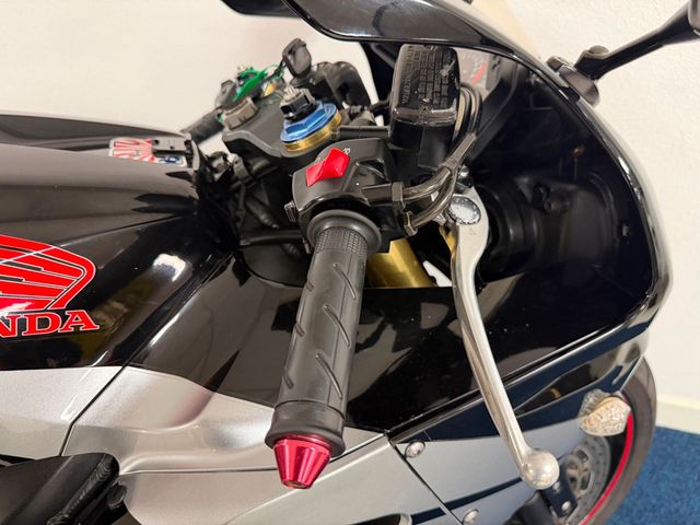 honda - cbr-1000-rr-fireblade