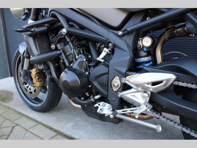 triumph - street-triple-r