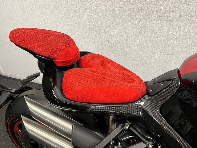 mv-agusta - rush-1000