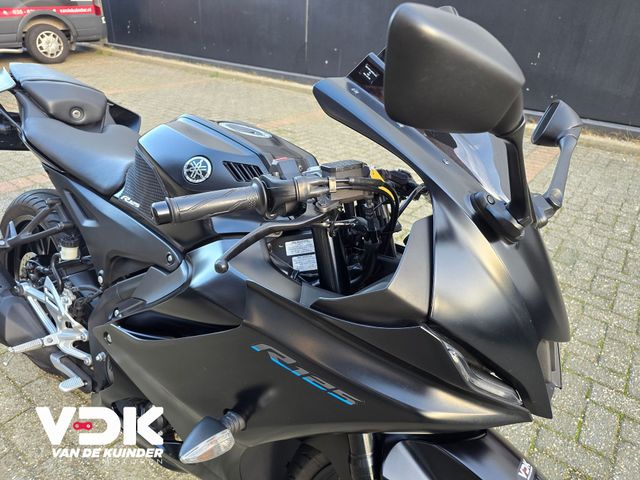yamaha - yzf-r-125-abs