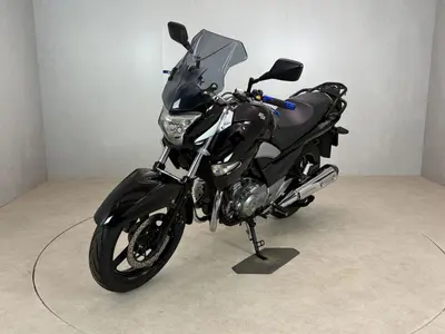 SUZUKI INAZUMA 250 – foto 4