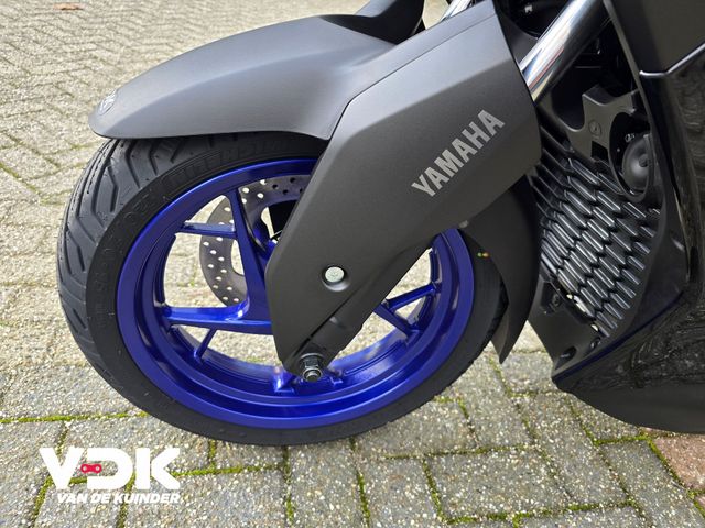 yamaha - x-max-300-abs