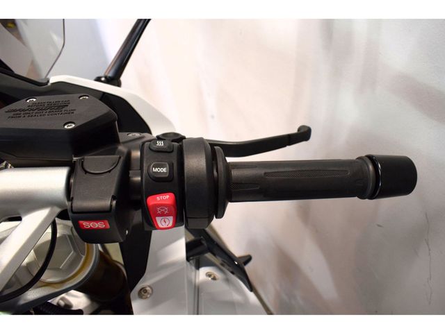 bmw - r-1250-rs