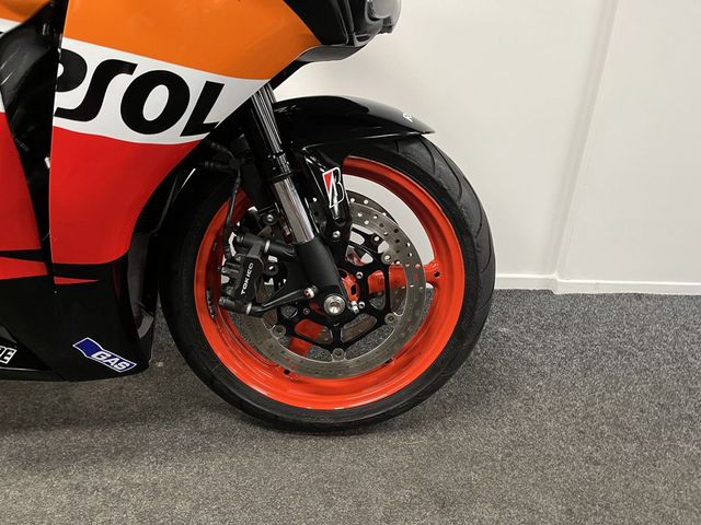 honda - cbr-1000-rr-fireblade