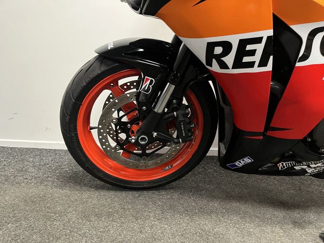 honda - cbr-1000-rr-fireblade