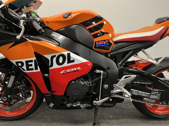 honda - cbr-1000-rr-fireblade