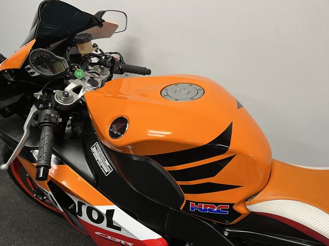 honda - cbr-1000-rr-fireblade