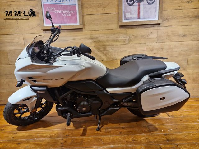 honda - ctx-700-dct-abs