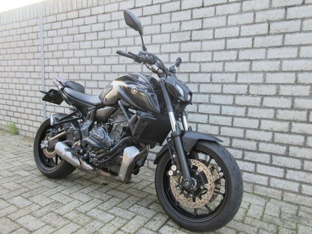yamaha - mt-07-abs