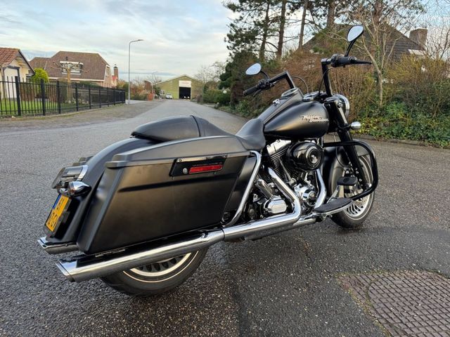 harley-davidson - road-king-flhr