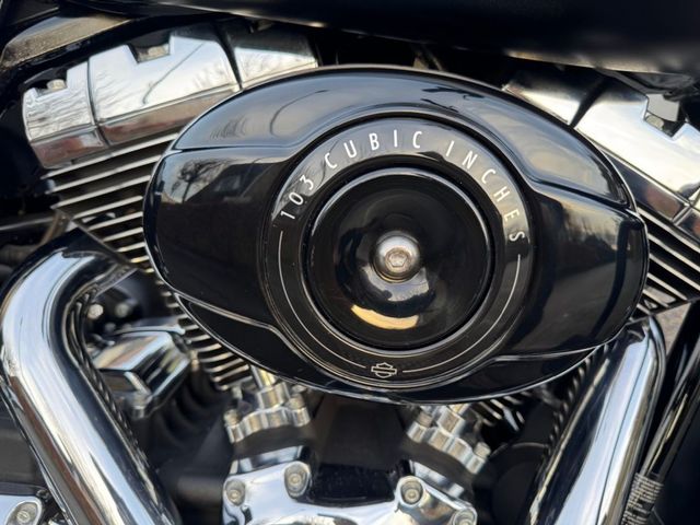 harley-davidson - road-king-flhr