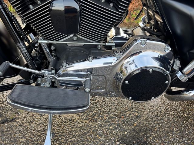 harley-davidson - road-king-flhr