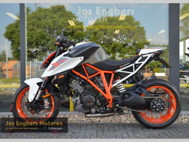 ktm - 1290-super-duke-r