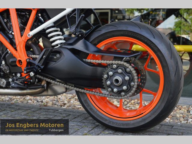 ktm - 1290-super-duke-r