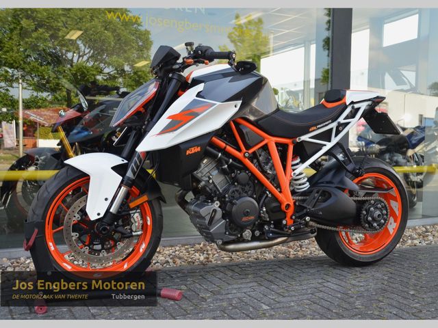 ktm - 1290-super-duke-r