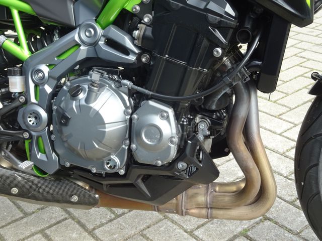 kawasaki - z900-performance