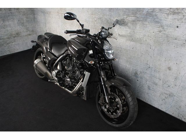 yamaha - vmx-1700-vmax