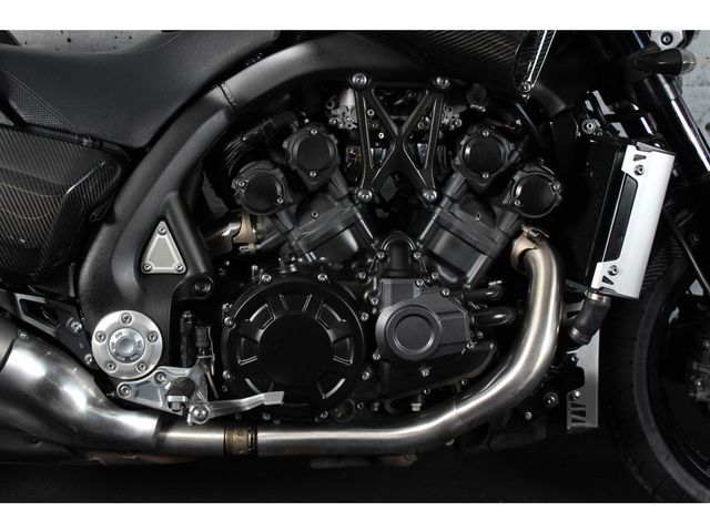 yamaha - vmx-1700-vmax