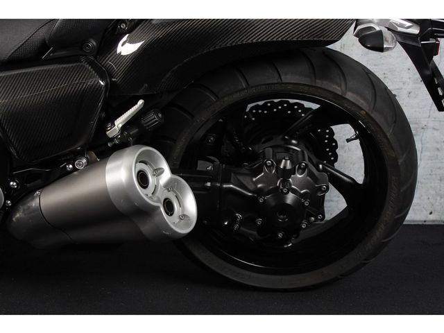 yamaha - vmx-1700-vmax