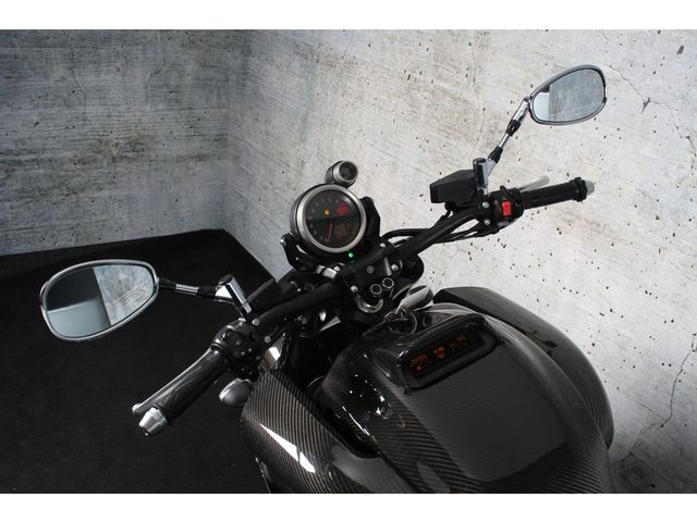 yamaha - vmx-1700-vmax