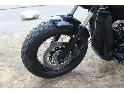 INDIAN MOTORCYCLE SCOUT BOBBER TWENTY – foto 3
