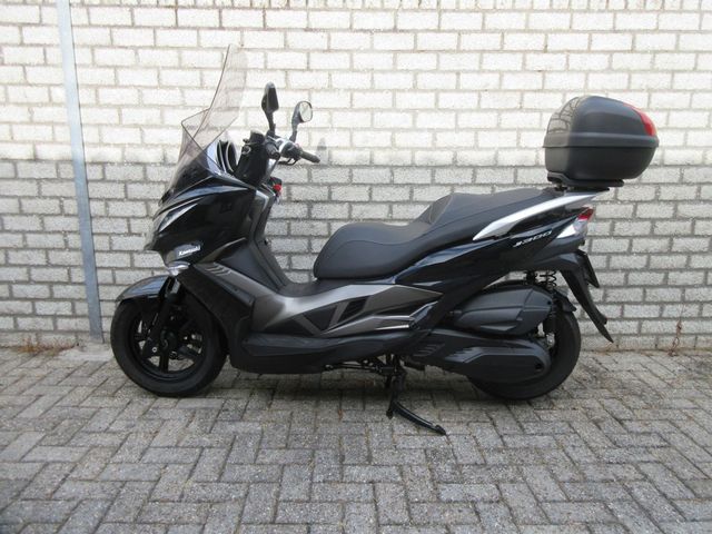 kawasaki - j-300