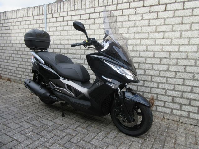 kawasaki - j-300